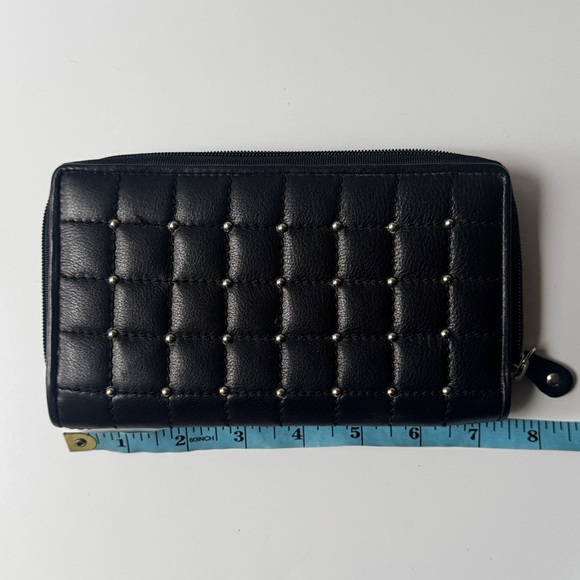 Leather Black Quilted Women's Wallet - Picture 3 of 4